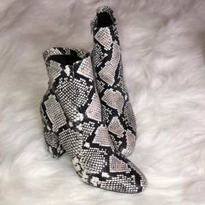 Aldo Faux Snakeskin Booties!
